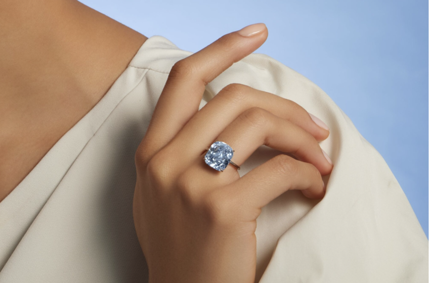  Sotheby’s to auction The Mediterranean Blue diamond in Geneva for $20M